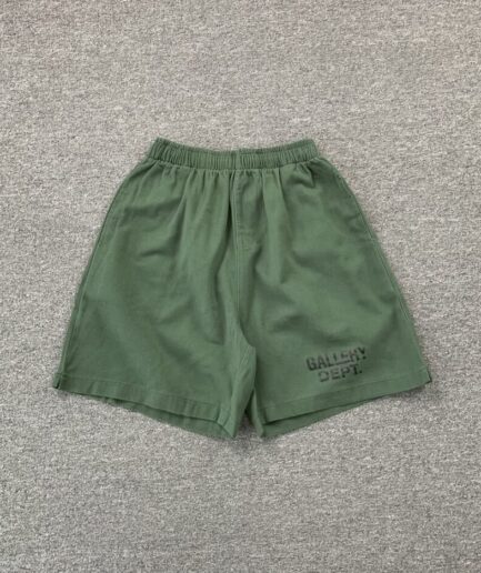 GALLERY DEPT LOGO GREEN SHORTS